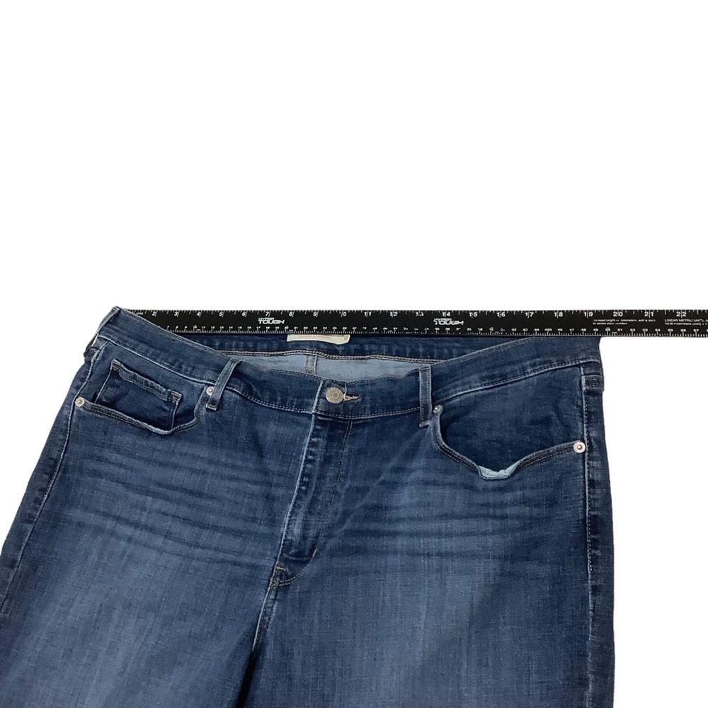 Levi’s Classic Straight Jeans Sz 18 Medium Wash - Picture 5 of 7
